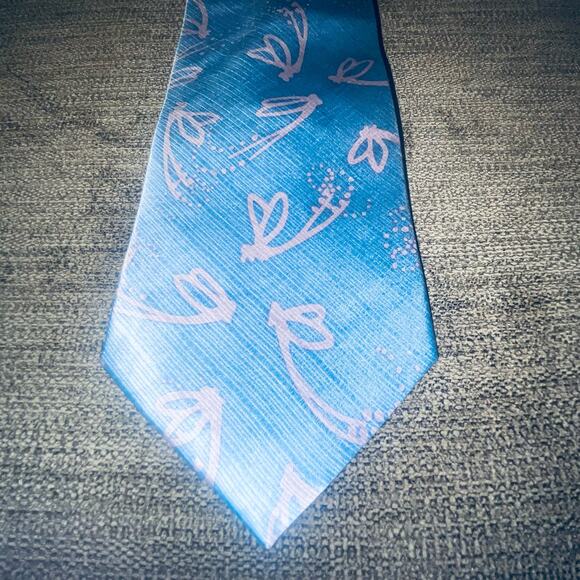 The Painted Trout Mens 100% Silk Tie Blue White Pattern Classic Necktie Career - Picture 7 of 7